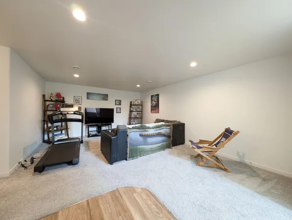 $580,000 | 2828 12th Street West, West Fargo, ND 58078