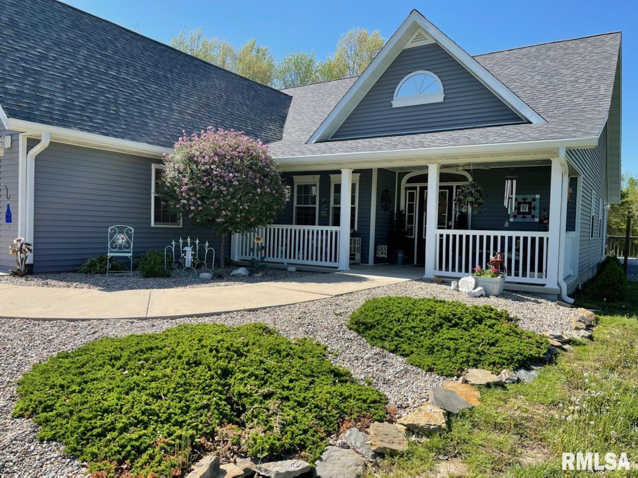 17096 East Liberty Road Mount Vernon, IL 62864 - Photo 1 of 28 Gallery Image 1