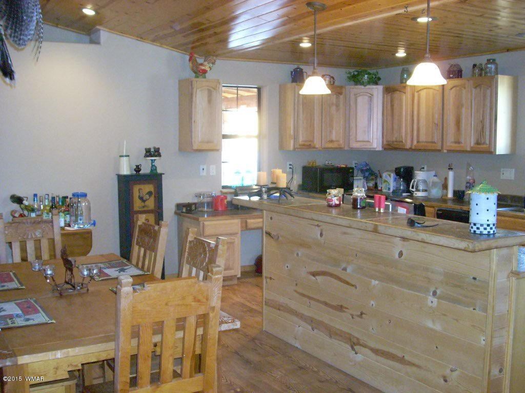 3240 Outlaw Trail Overgaard, AZ 85933 - Photo 12 of 40