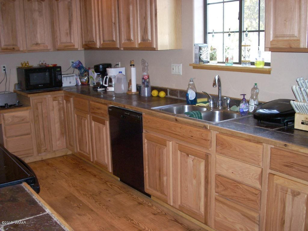 3240 Outlaw Trail Overgaard, AZ 85933 - Photo 13 of 40