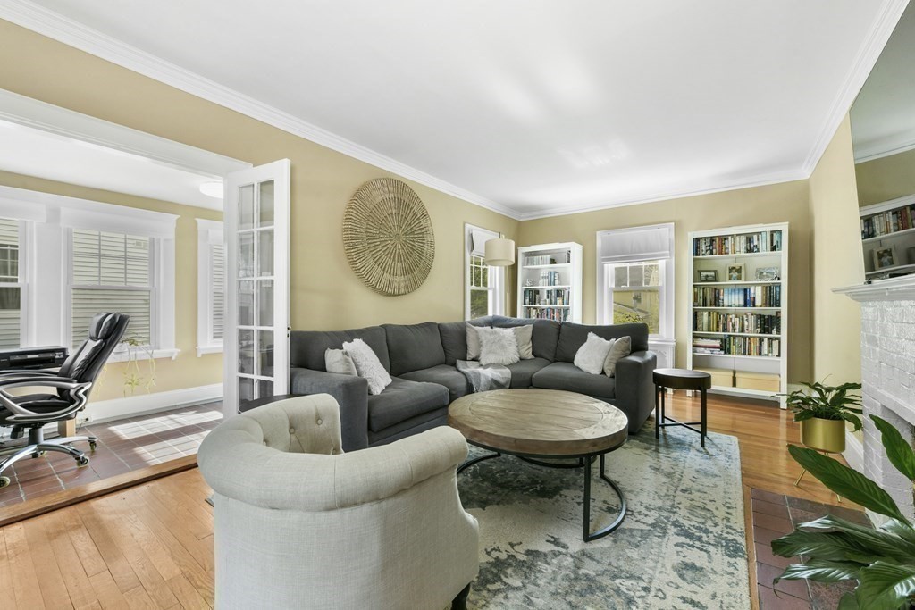 24 Hammond Road Belmont, MA 02478 - Photo 4 of 33 Gallery Image 4