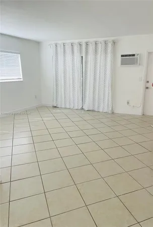$1,650 | 11945 Northeast 19th Drive, Unit 1, North Miami, FL 33181