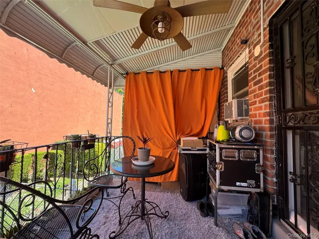 $619,000 | 4406 Murdock Avenue | Wakefield