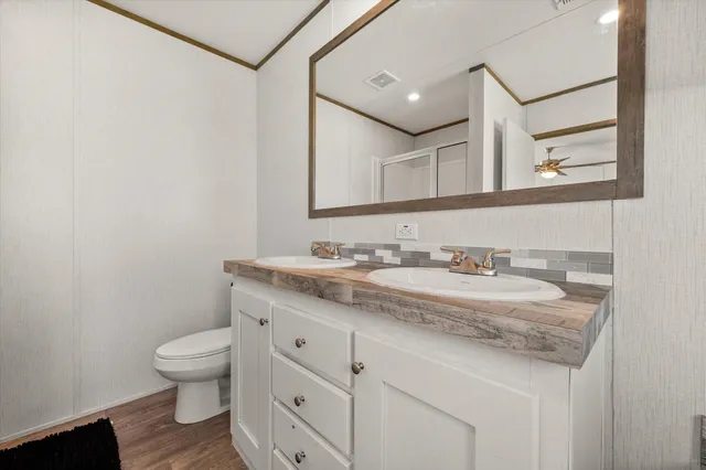 $257,050 | 211 Fm 2457, Fairfield, TX 75840