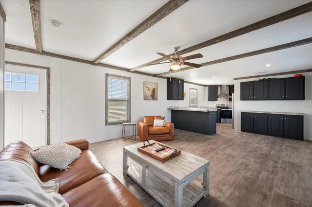 $257,050 | 211 Fm 2457, Fairfield, TX 75840