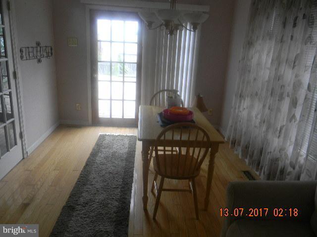 2406 Sparrows Point Road Baltimore, MD 21219 - Photo 7 of 23 Dining Room
