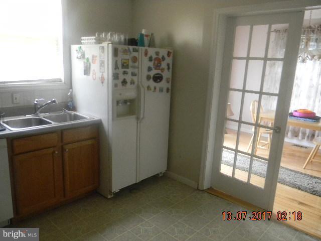 2406 Sparrows Point Road Baltimore, MD 21219 - Photo 9 of 23 Kitchen