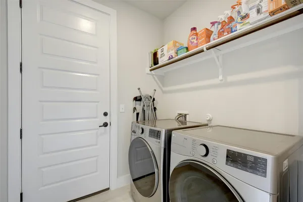 $2,895 | 8302 Corrigan Pass, Austin, TX 78744