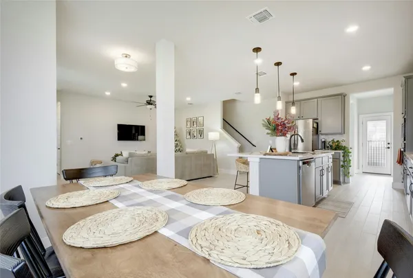 $2,895 | 8302 Corrigan Pass, Austin, TX 78744