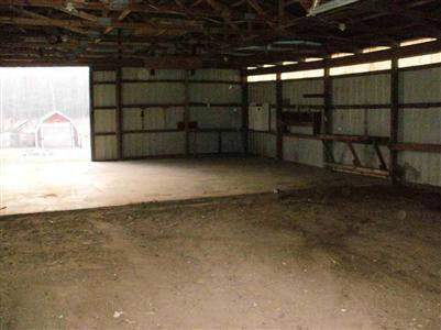 1580 Long Road Beaverton, MI 48612 - Photo 4 of 7 20117297-3.JPG