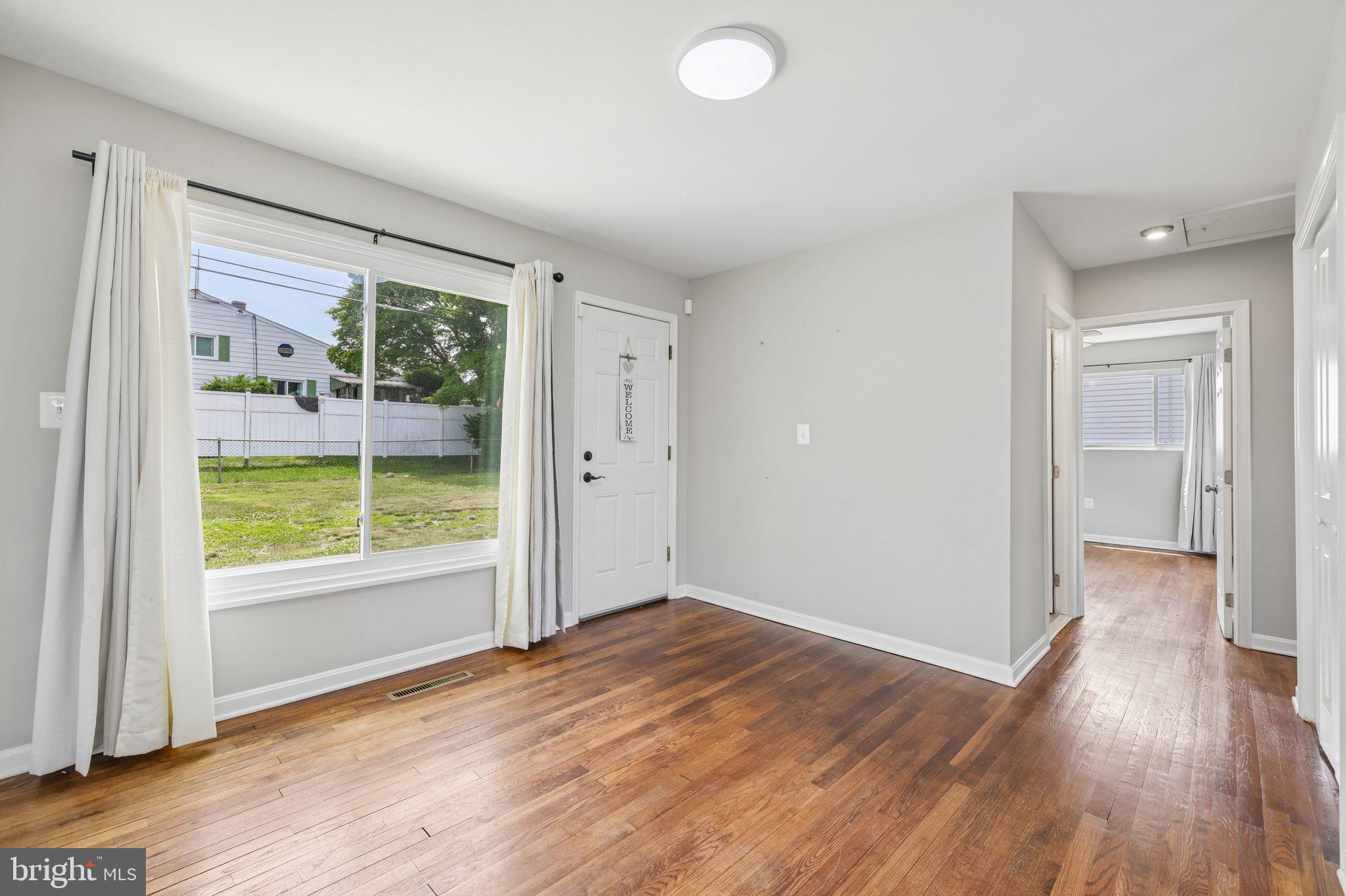 933 Prestwood Road Catonsville, MD 21228 - Photo 10 of 34