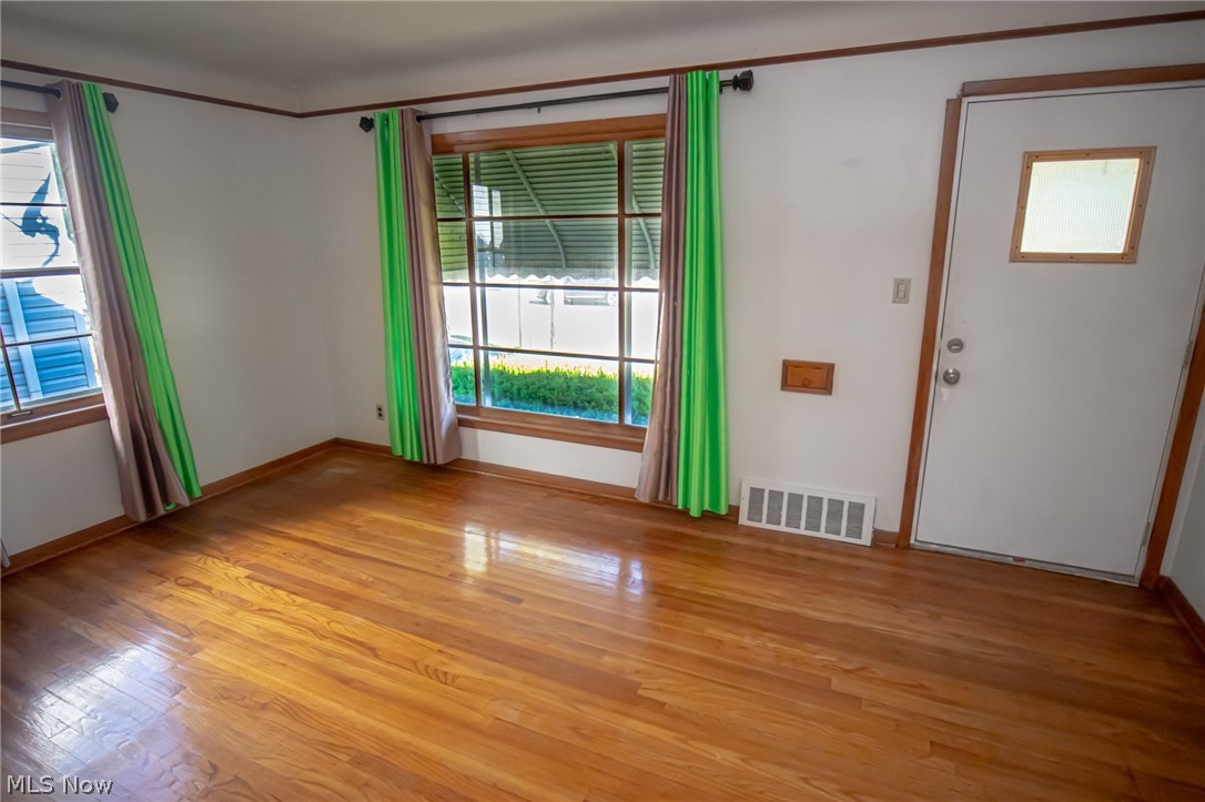 13708 Rockside Road Garfield Heights, OH 44125 - Photo 6 of 27