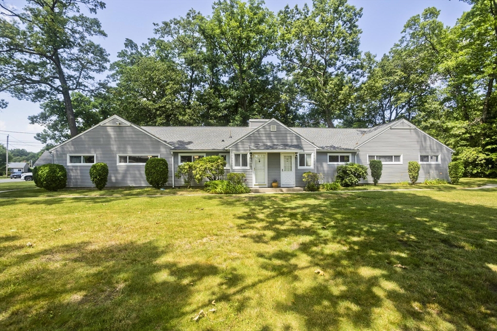 91 Partridge Lane, Unit 91 Chicopee, MA 01022 - Photo 1 of 26