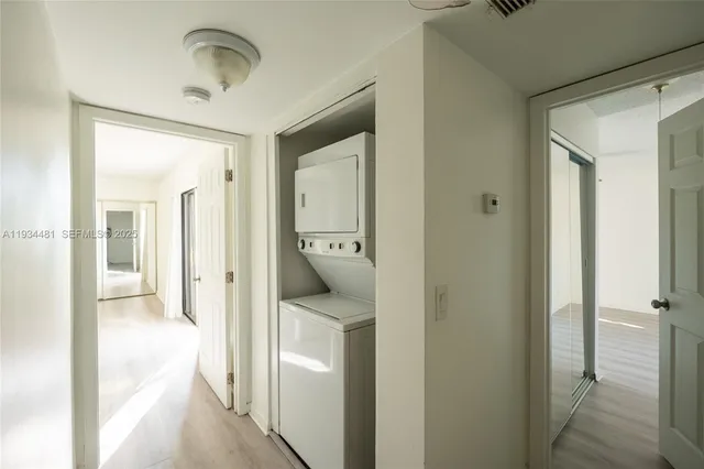 $3,000 | 4205 Village Drive, Unit D, Delray Beach, FL 33445