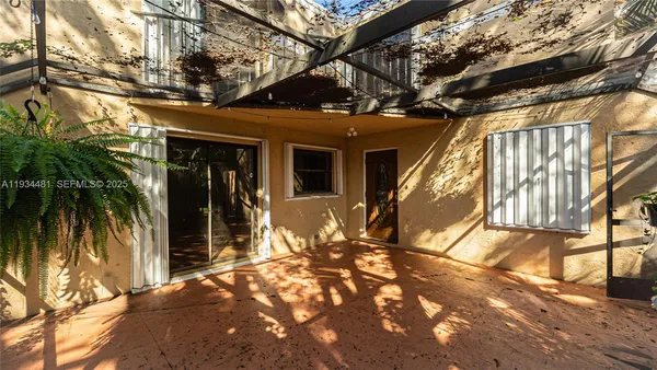 a view of a pathway of a house