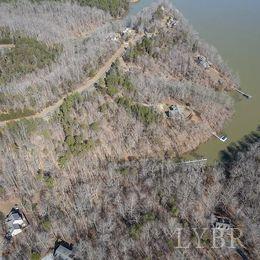 113 Chase Run Lynch Station, VA 24571 - Photo 3 of 7