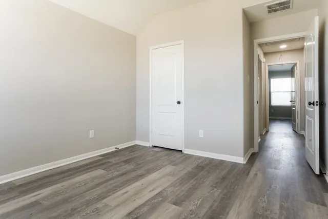 $2,300 | 8343 Broadleaf Avenue, Baytown, TX 77521