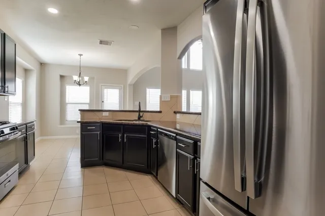 $2,300 | 8343 Broadleaf Avenue, Baytown, TX 77521