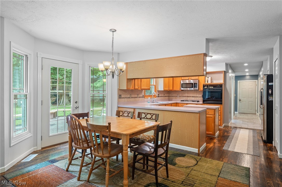 2909 Sanford Road Atwater, OH 44201 - Photo 12 of 34 Gallery Image 12