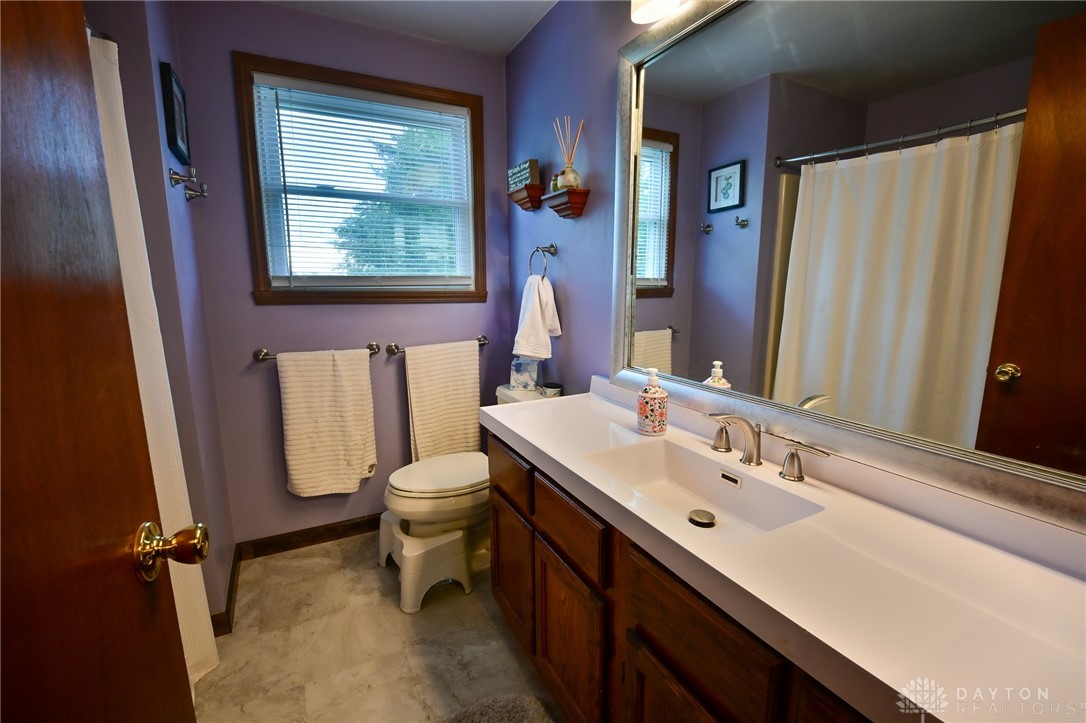 2424 Rockingham Drive Troy, OH 45373 - Photo 26 of 36