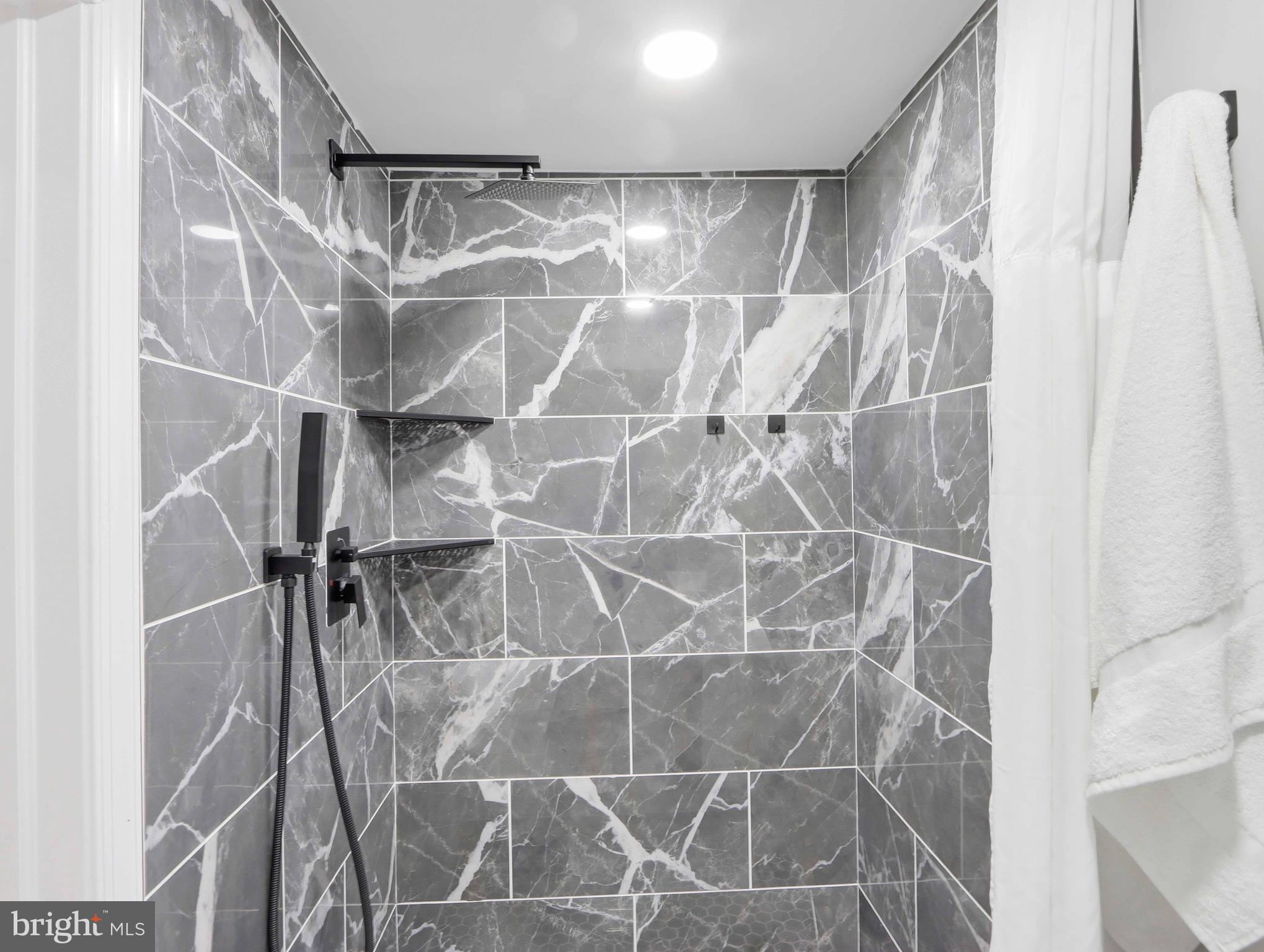 642 Queensgate Road Baltimore, MD 21229 - Photo 26 of 28 Gallery Image 26