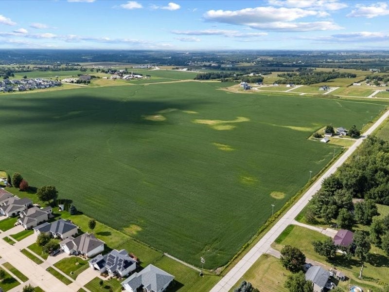 8.98 Acres M/l N Center Point Road Robins, IA 52411 - Photo 14 of 22 Overall lots available