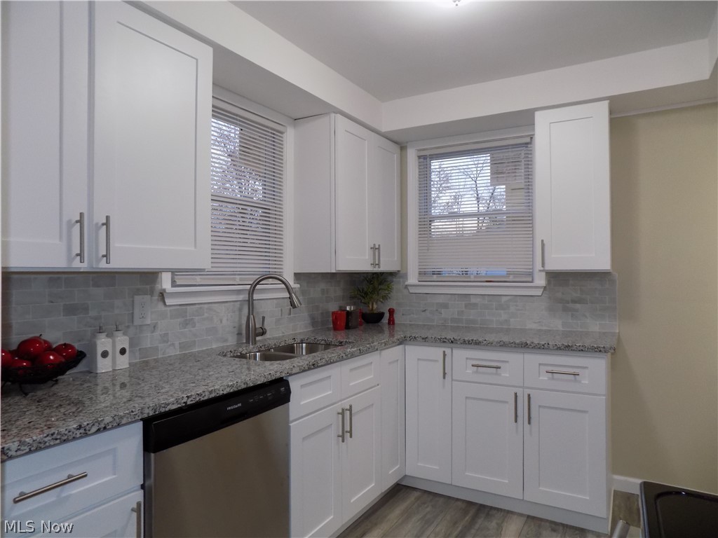 21411 Libby Road Maple Heights, OH 44137 - Photo 2 of 28