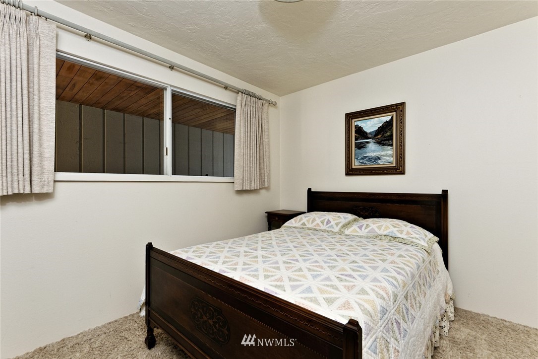 644 East Pickering Road Shelton, WA 98584 - Photo 12 of 25 Gallery Image 12