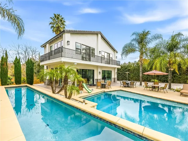 $1,800,000 | 215 San Rafael Street, Redlands, CA 92373