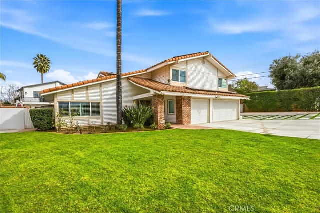 $1,800,000 | 215 San Rafael Street, Redlands, CA 92373