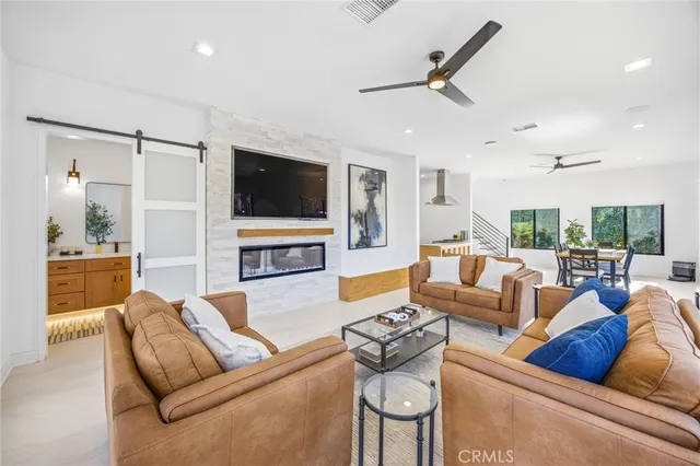 $1,800,000 | 215 San Rafael Street, Redlands, CA 92373