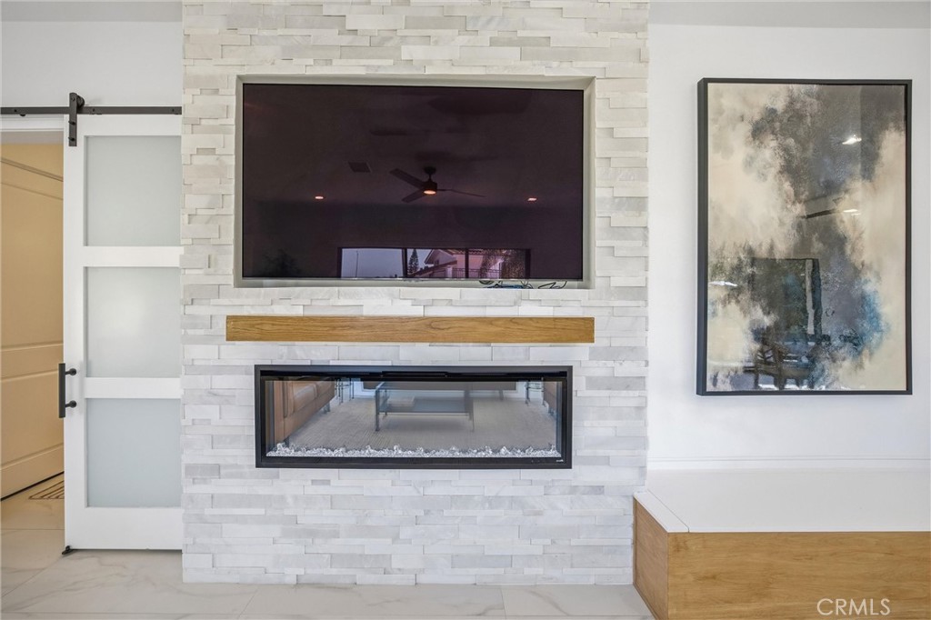 215 San Rafael Street Redlands, CA 92373 - Photo 47 of 75 1st Fireplace