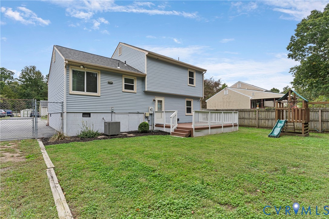 10524 Genlou Road Chesterfield, VA 23832 - Photo 39 of 42 Fenced large back yard