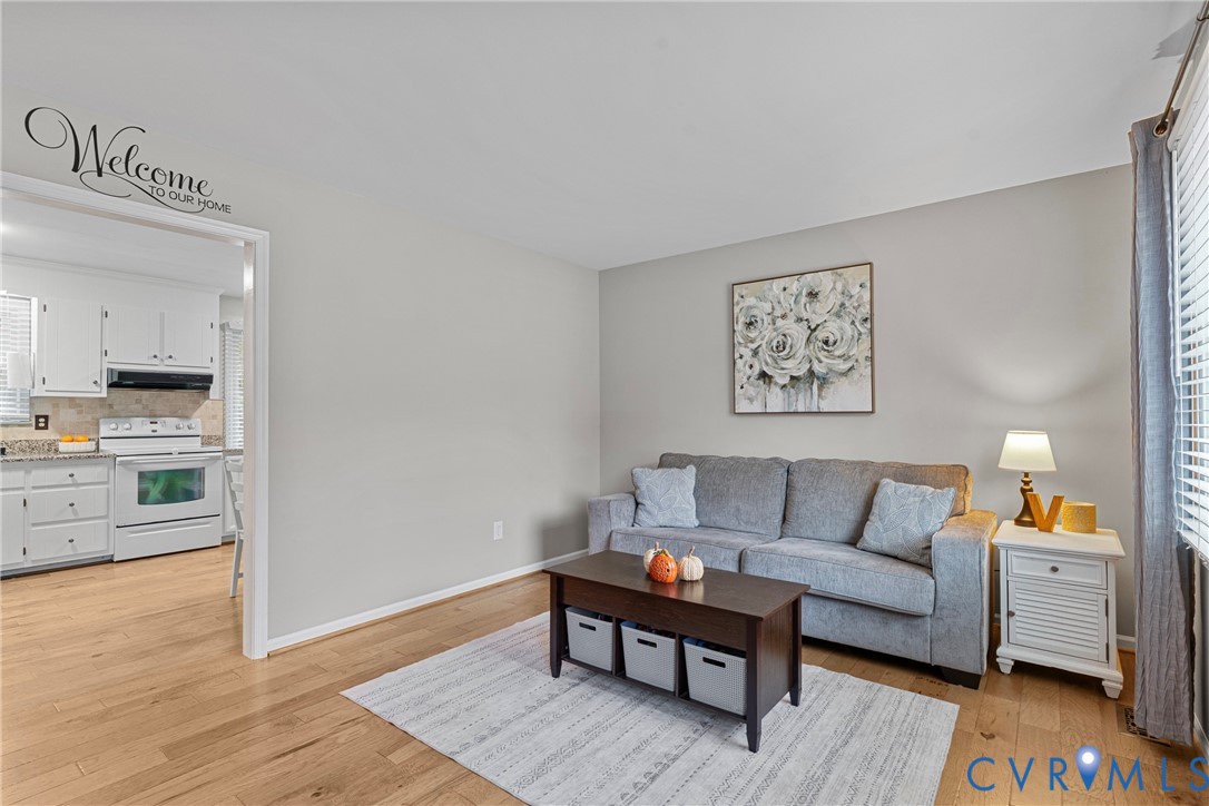 10524 Genlou Road Chesterfield, VA 23832 - Photo 6 of 42 Right inside the front door is this multi use spac