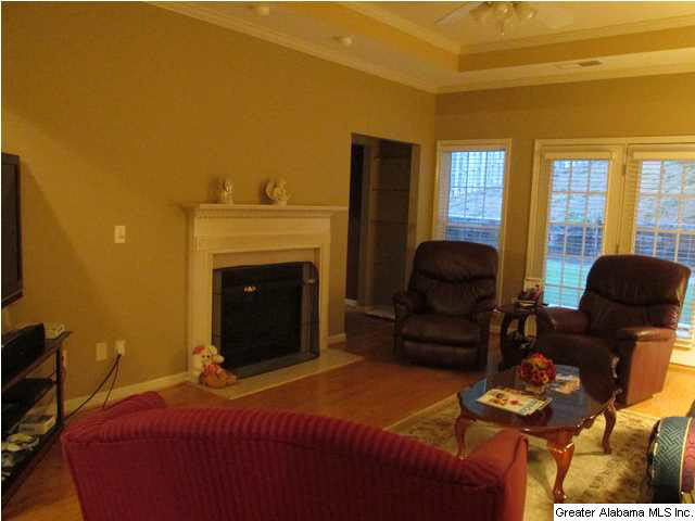 309 Cove Circle Pelham, AL 35124 - Photo 8 of 10