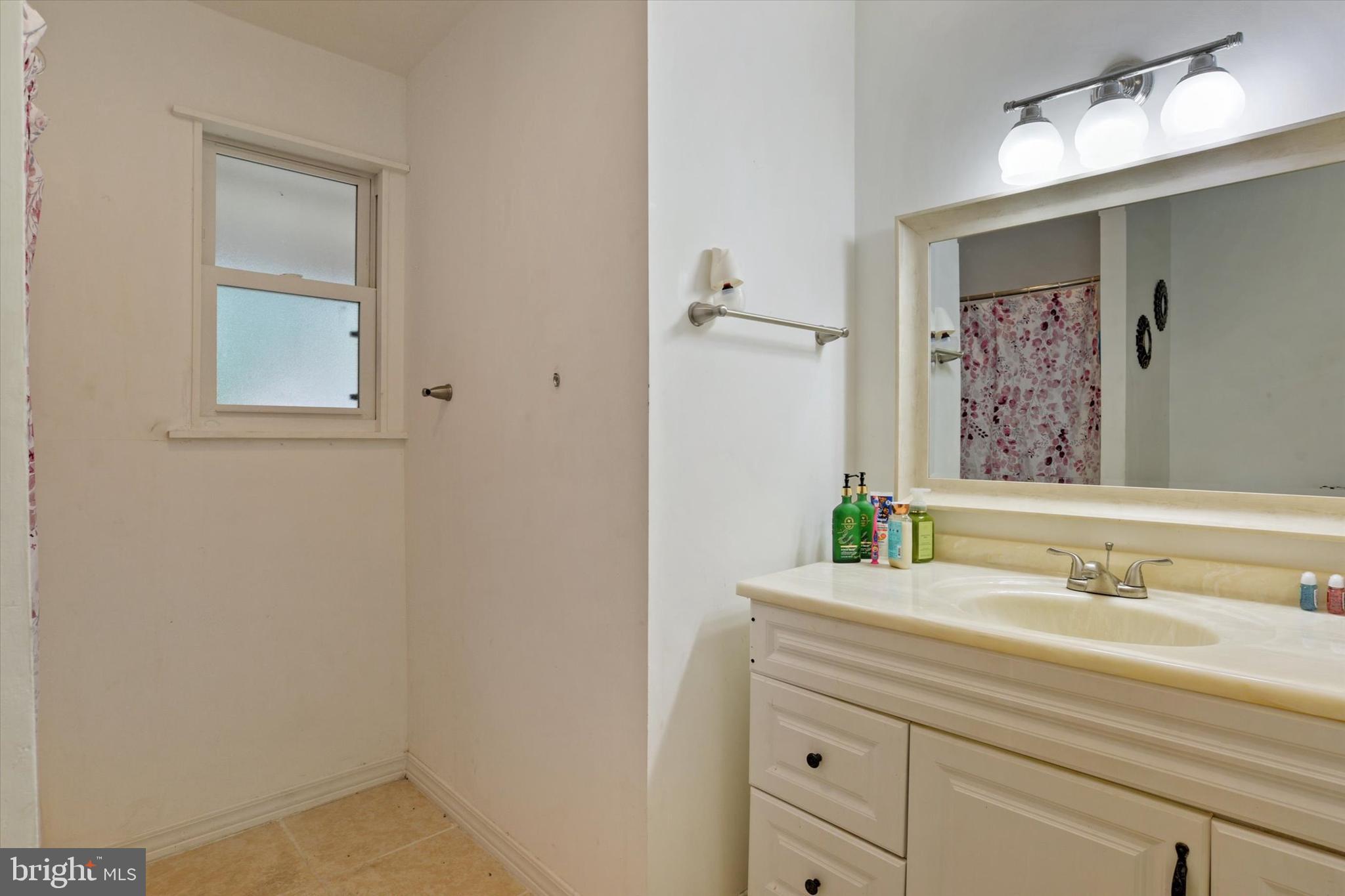 4608 North Road Harrisburg, PA 17109 - Photo 17 of 23 Gallery Image 17