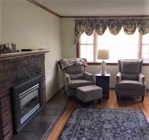 231 Ruthellen Road Bellingham, MA 02019 - Photo 2 of 17 Gallery Image 2