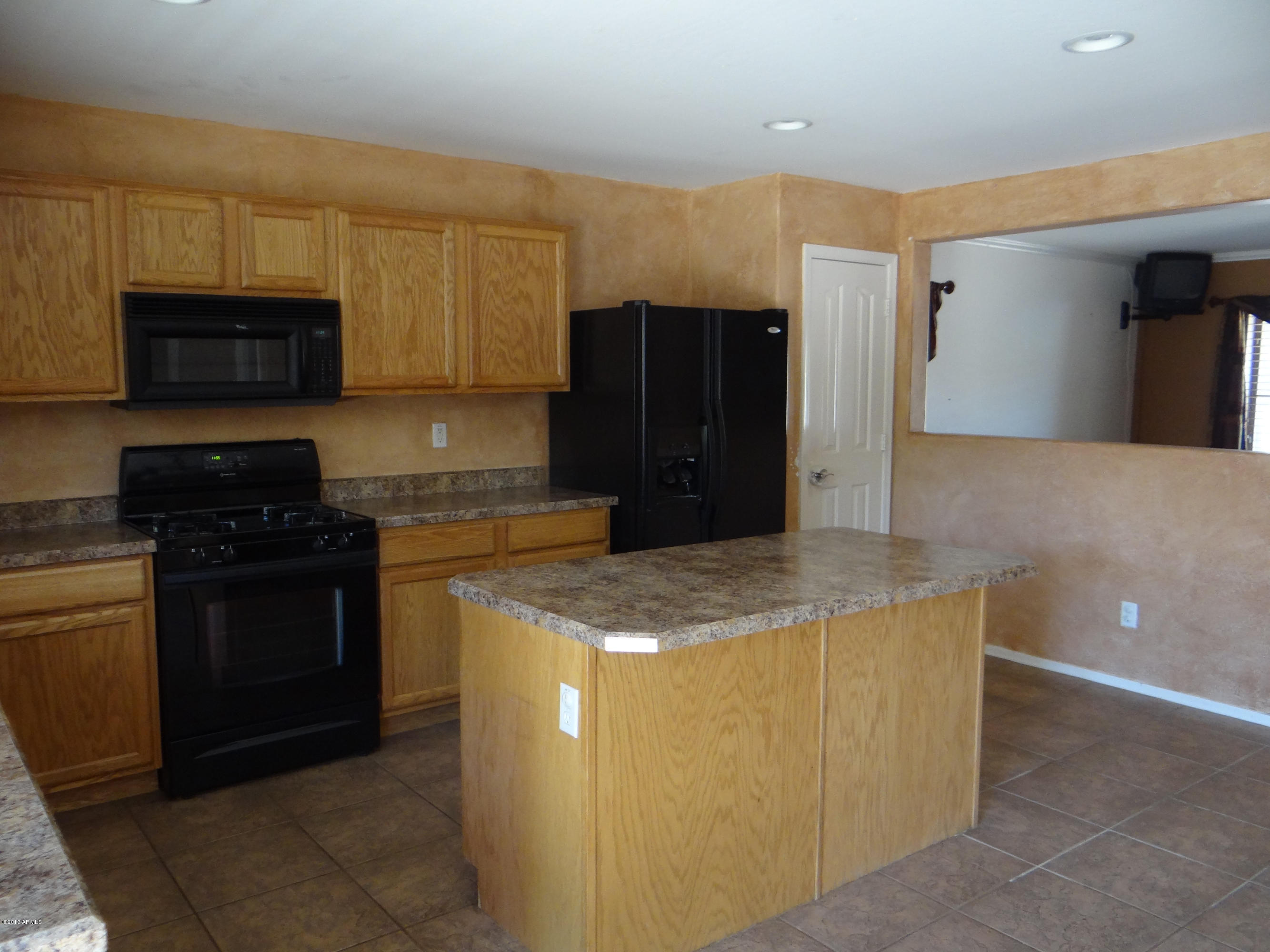 44905 Miramar Road Maricopa, AZ 85139 - Photo 4 of 16 Kitchen C