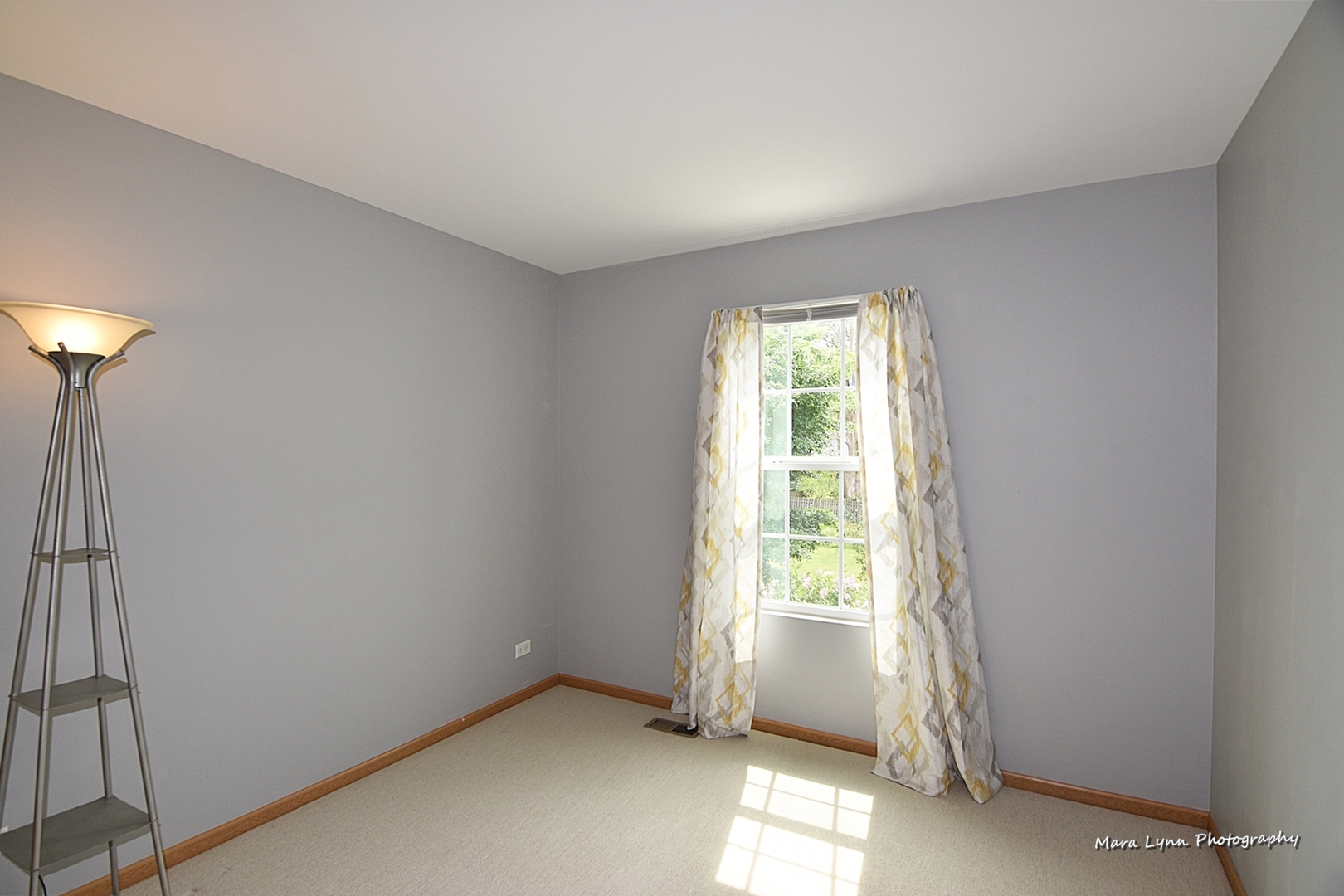 1125 Bailey Road Sycamore, IL 60178 - Photo 21 of 30 a view of entryway with window