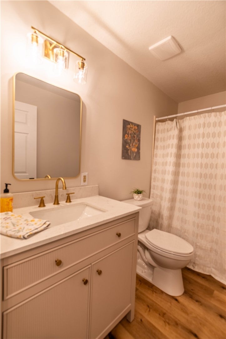 2115 North Sunnyside Road Decatur, IL 62526 - Photo 15 of 23 Gallery Image 15