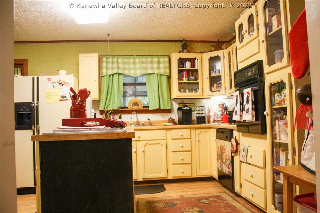 462 Random Road Ripley, WV 25271 - Photo 13 of 25 Gallery Image 13