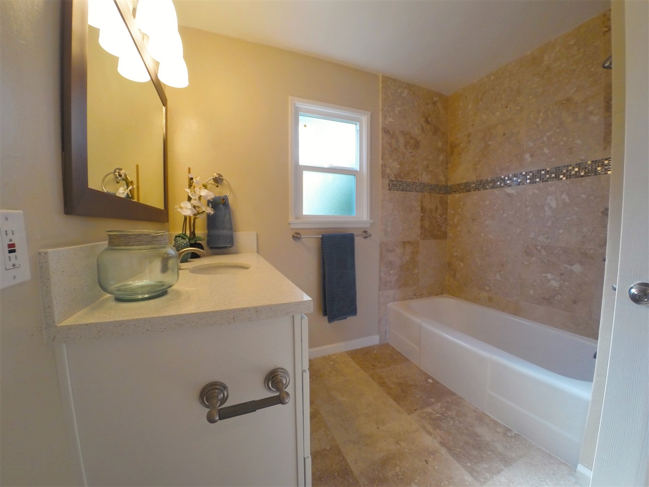 3145 Sweetwater Road Lemon Grove, CA 91945 - Photo 13 of 19 Gallery Image 13
