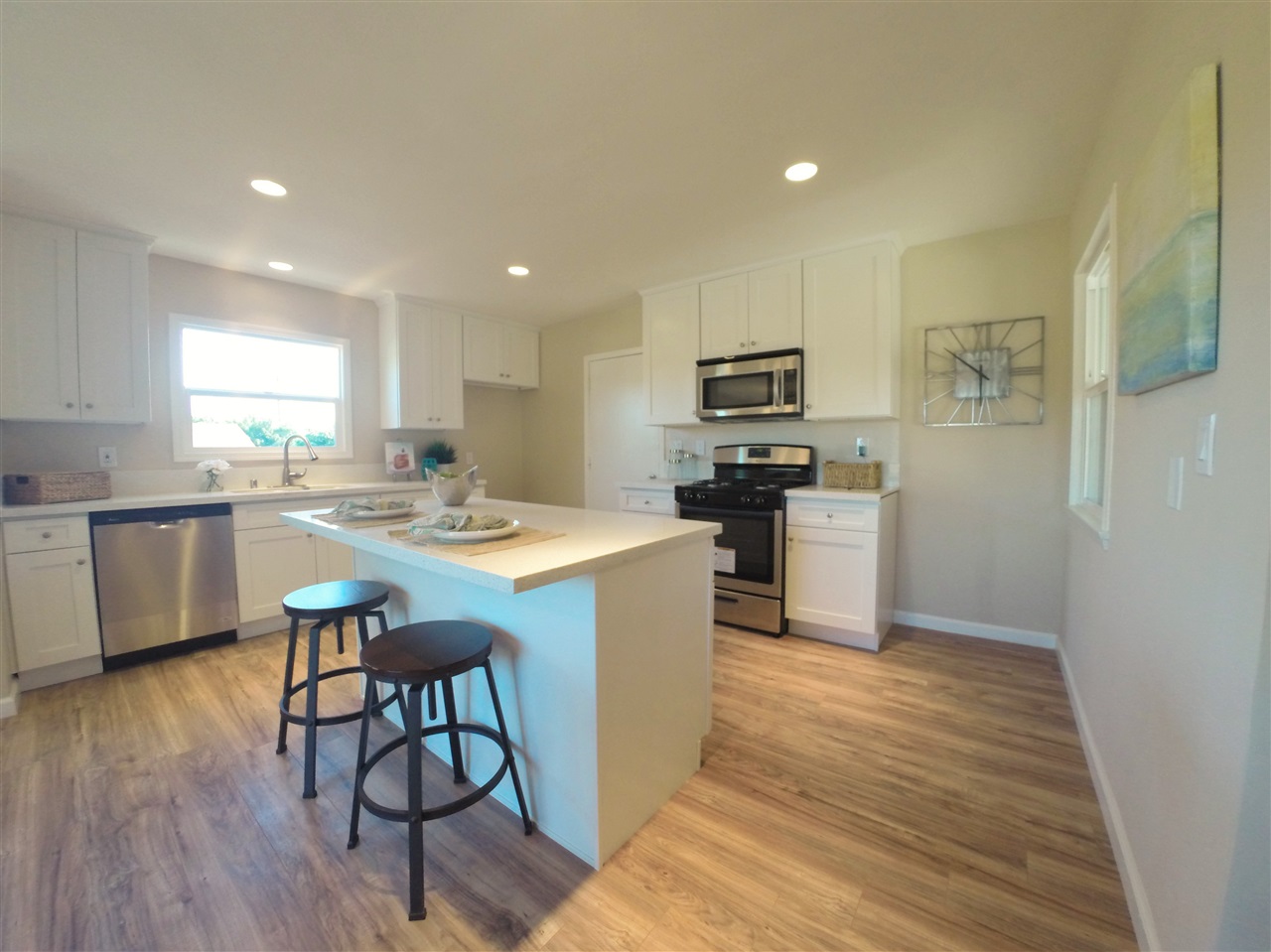 3145 Sweetwater Road Lemon Grove, CA 91945 - Photo 7 of 19 Gallery Image 7