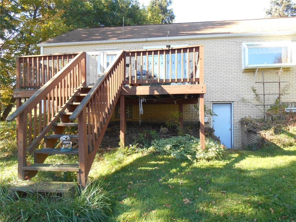 Rear Deck, walk out basement.
