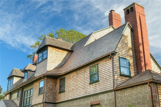 $8,250,000 | 7 Red Cross Avenue, Newport, RI 02840