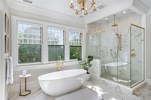 $8,250,000 | 7 Red Cross Avenue, Newport, RI 02840