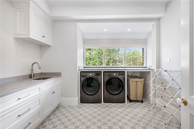 $8,250,000 | 7 Red Cross Avenue, Newport, RI 02840