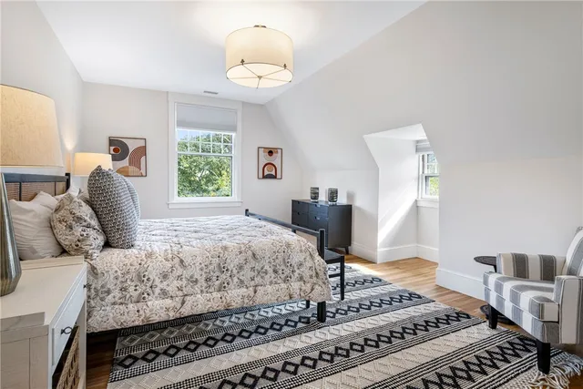 $8,250,000 | 7 Red Cross Avenue, Newport, RI 02840