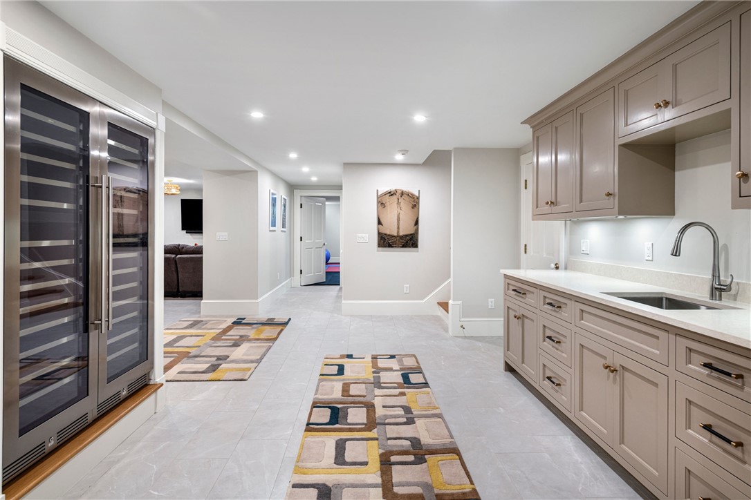 7 Red Cross Avenue Newport, RI 02840 - Photo 39 of 48