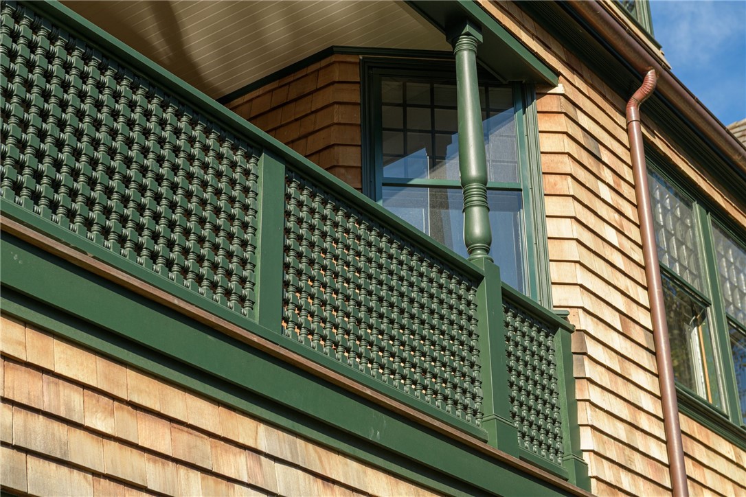 7 Red Cross Avenue Newport, RI 02840 - Photo 4 of 48